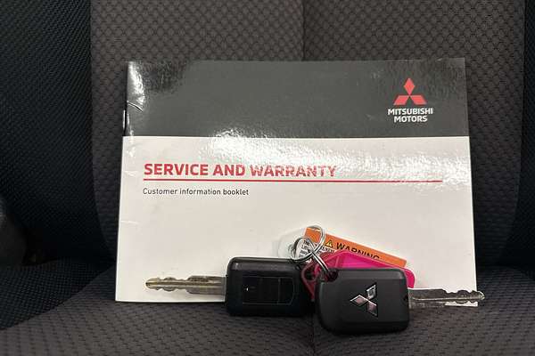 2020 Mitsubishi Triton GLX ADAS MR 4X4