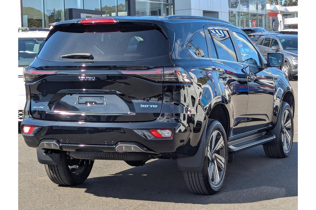 2025 Isuzu MU-X LS-T