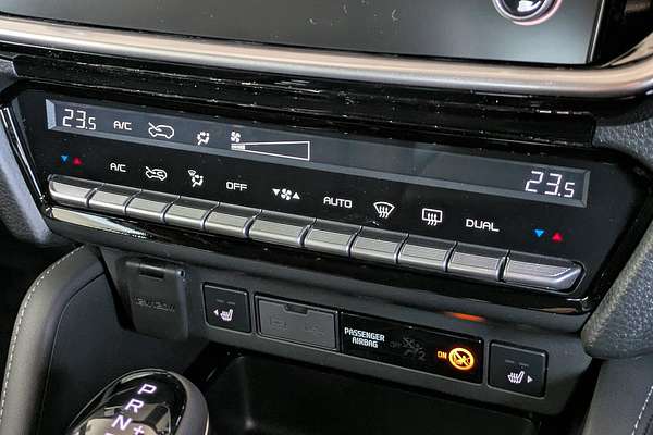 2025 Isuzu MU-X LS-T