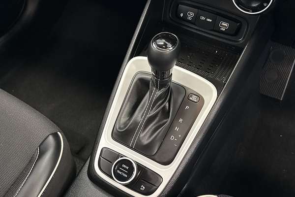 2023 Hyundai Venue Active QX.V5