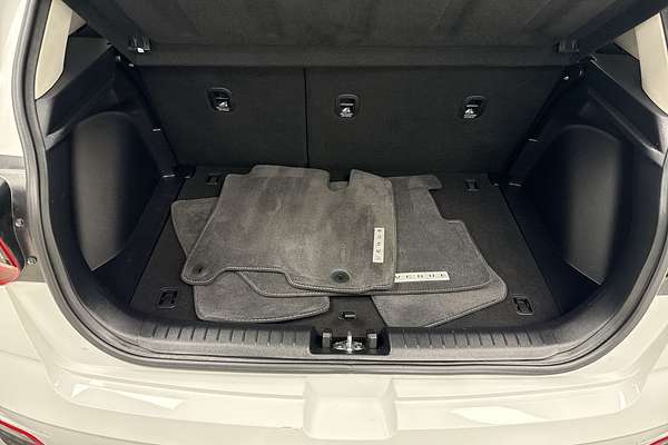 2023 Hyundai Venue Active QX.V5