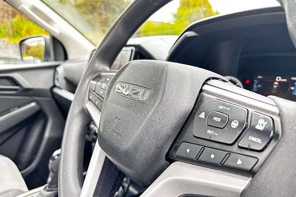 2022 Isuzu D-MAX SX 4X4