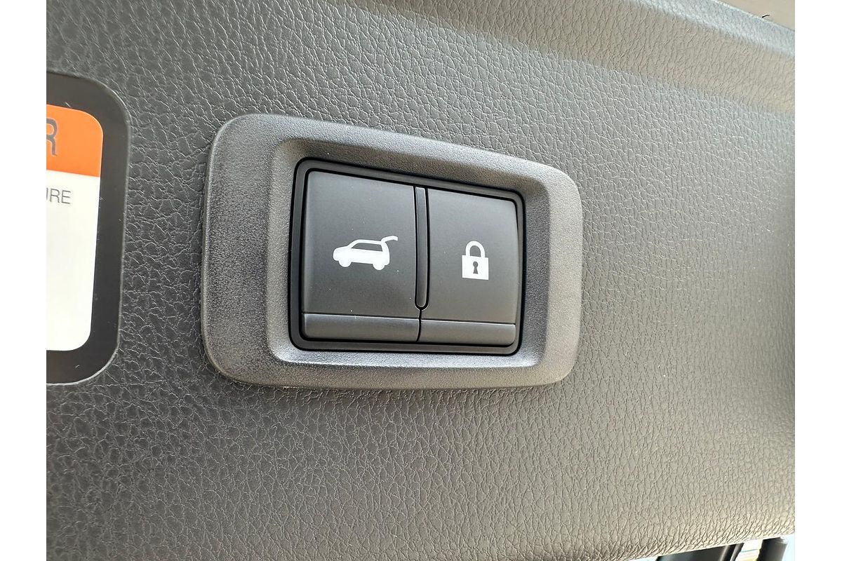 2024 Mitsubishi Eclipse Cross Exceed YB