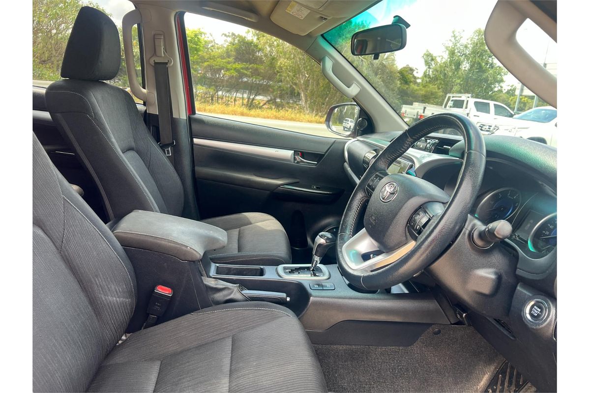 2016 Toyota Hilux SR5 GUN126R 4X4