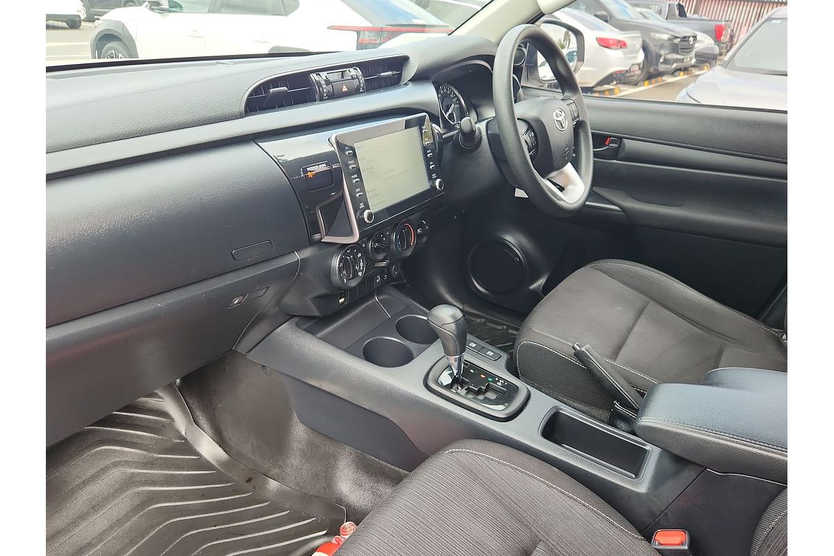 2020 Toyota Hilux SR GUN126R 4X4