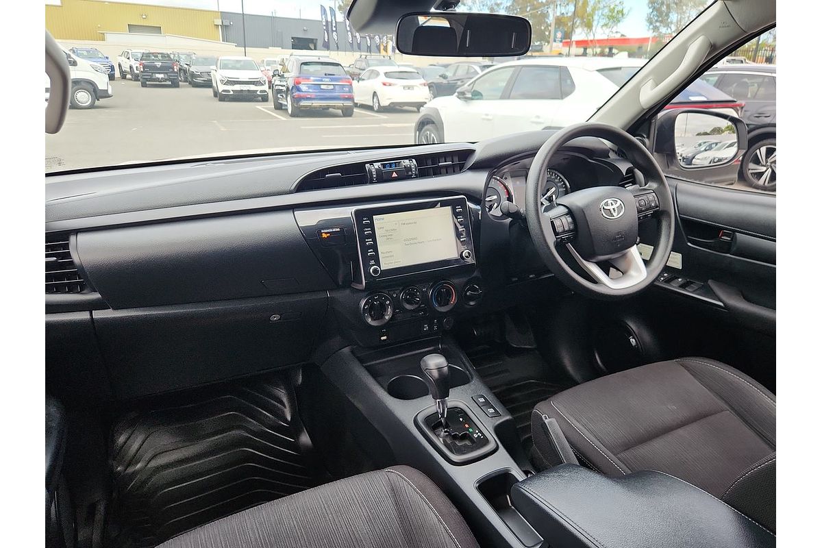 2020 Toyota Hilux SR GUN126R 4X4