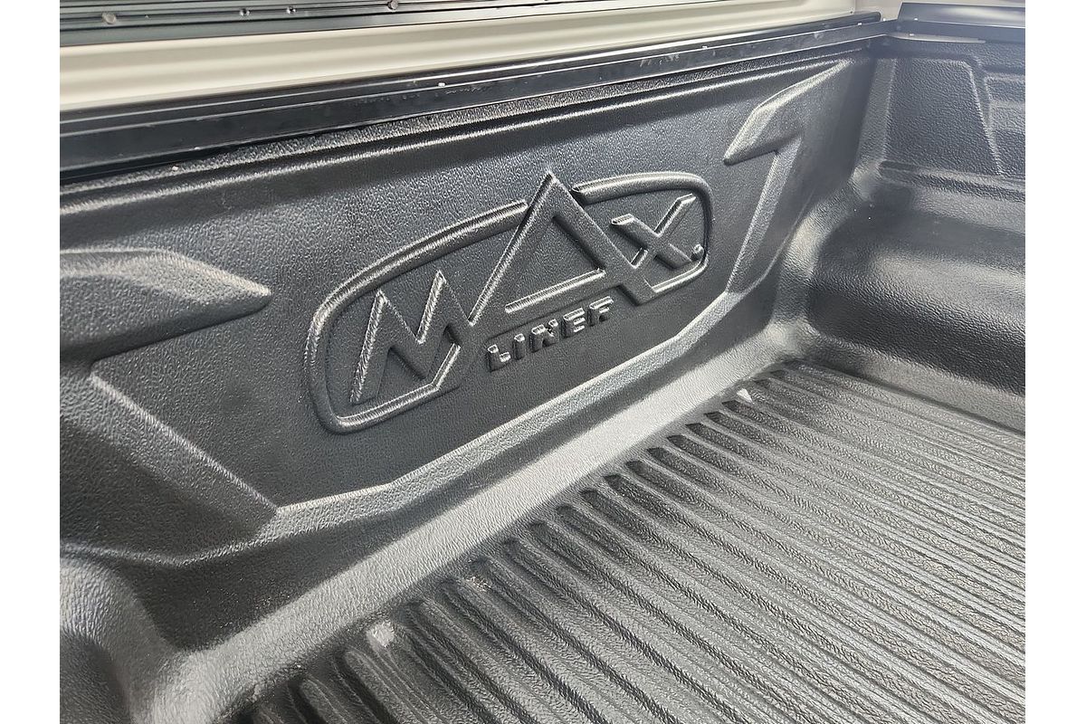 2020 Toyota Hilux SR GUN126R 4X4