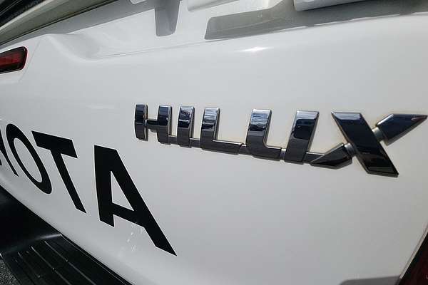 2020 Toyota Hilux SR GUN126R 4X4