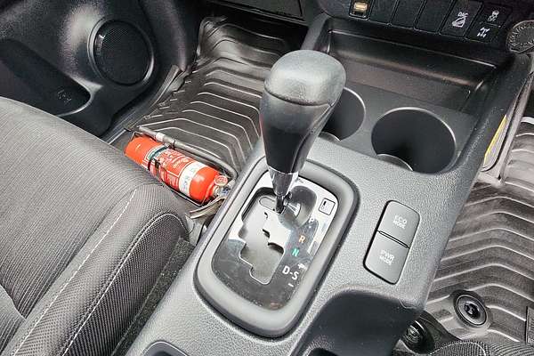 2020 Toyota Hilux SR GUN126R 4X4