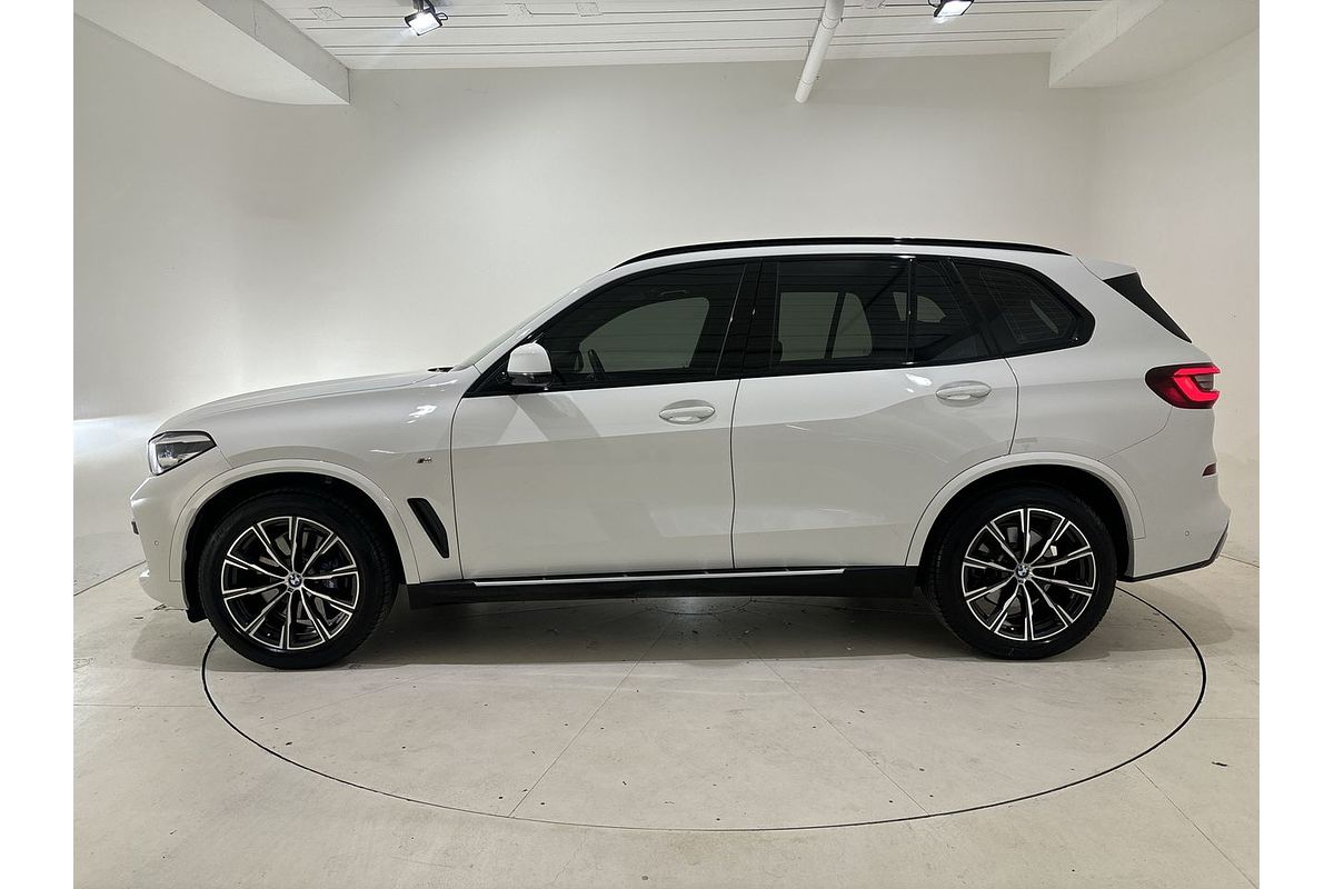2022 BMW X5 xDrive30d M Sport G05