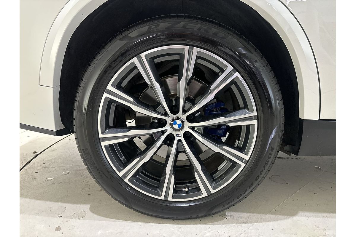 2022 BMW X5 xDrive30d M Sport G05