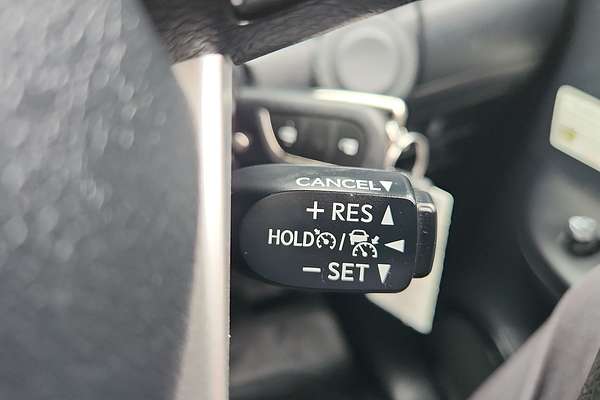 2020 Toyota Hilux SR GUN126R 4X4
