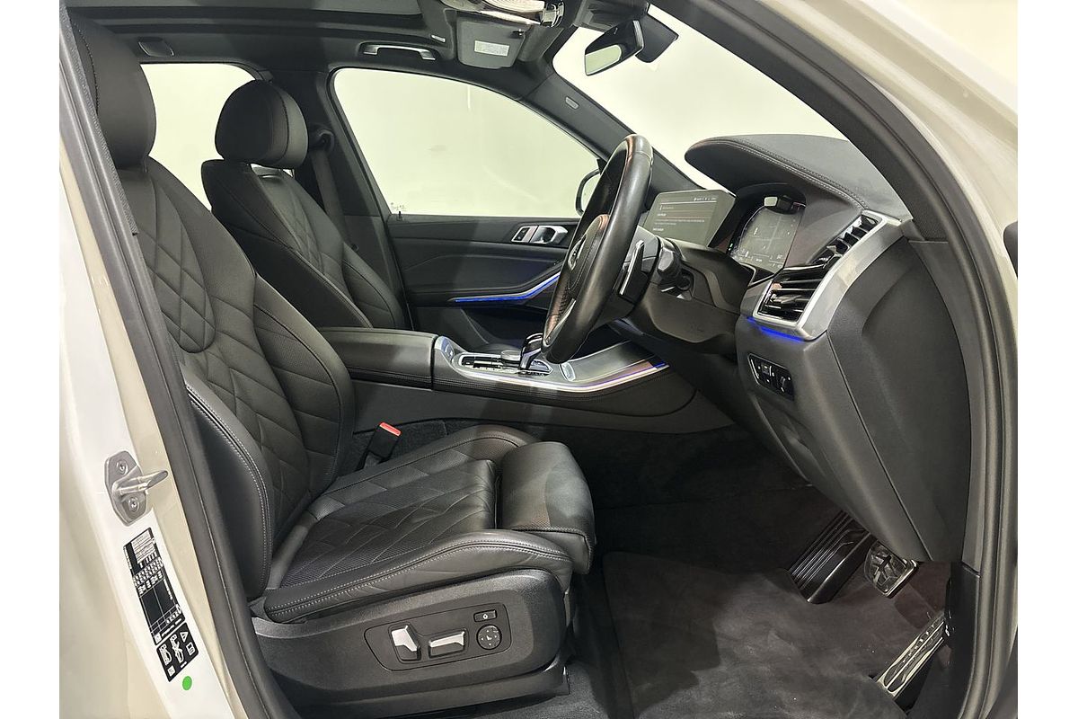 2022 BMW X5 xDrive30d M Sport G05