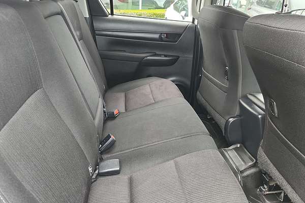 2020 Toyota Hilux SR GUN126R 4X4
