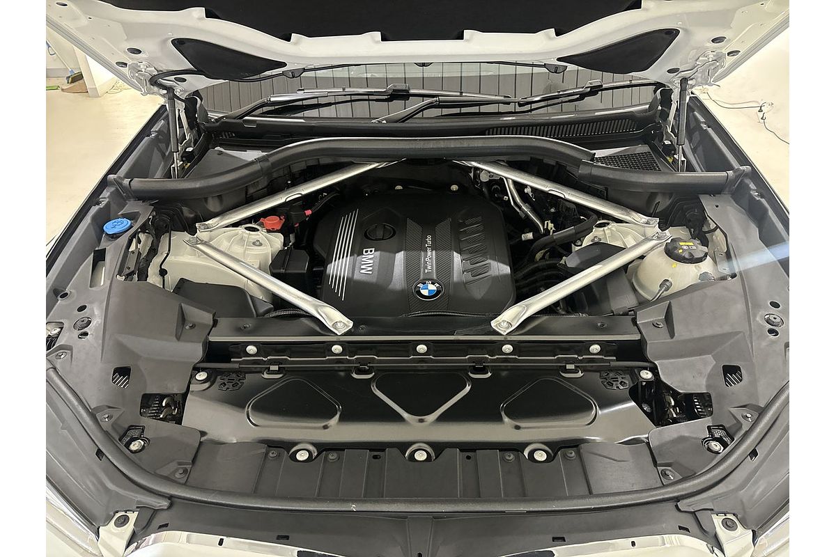 2022 BMW X5 xDrive30d M Sport G05