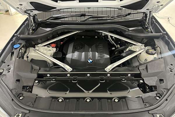 2022 BMW X5 xDrive30d M Sport G05