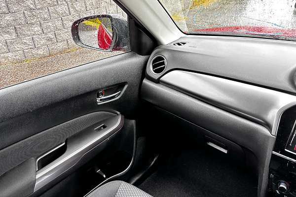 2023 Suzuki Vitara LY Series II