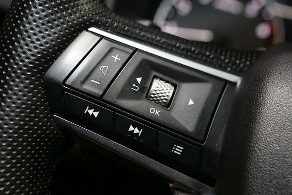 2024 Mitsubishi Outlander LS ZM