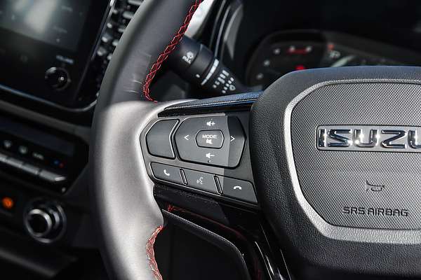 2025 Isuzu D-MAX