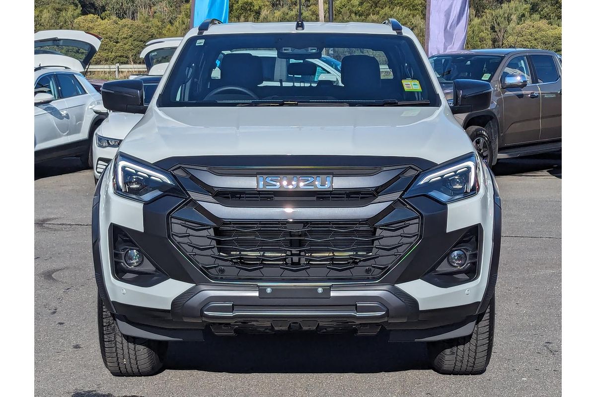 2025 Isuzu D-MAX X-TERRAIN 4X4