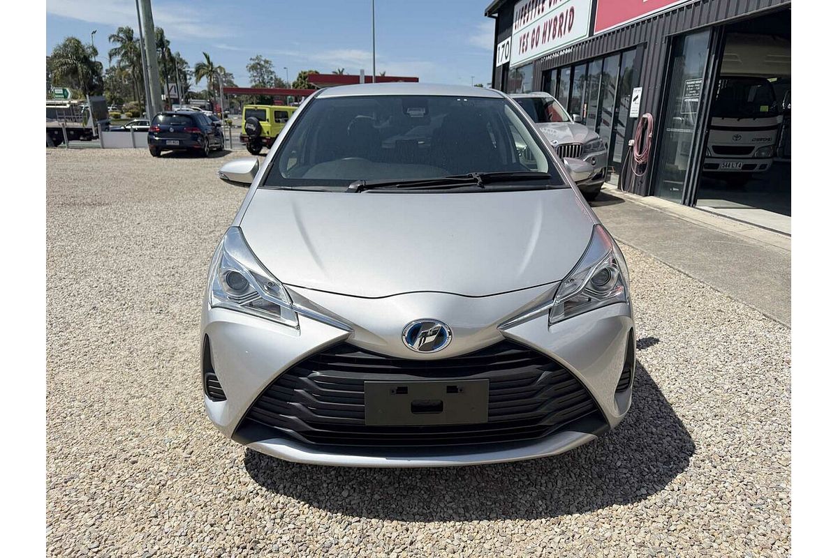 2018 Toyota VITZ F (HYBRID) NHP130