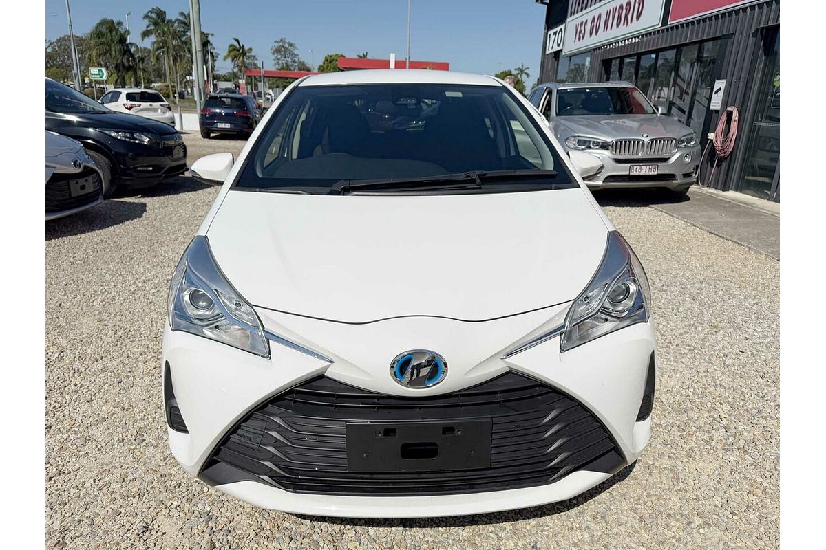 2019 Toyota VITZ F (HYBRID) NHP130