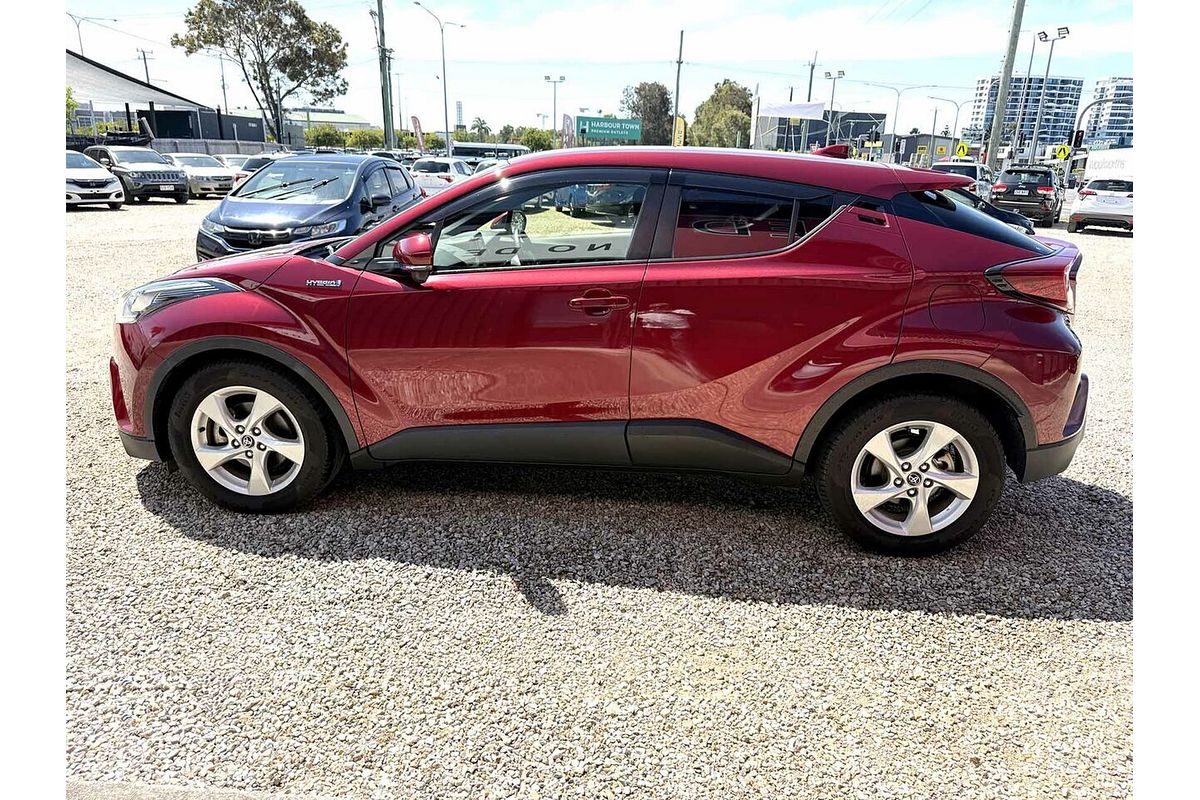 2018 Toyota C-HR (HYBRID) ZYX10