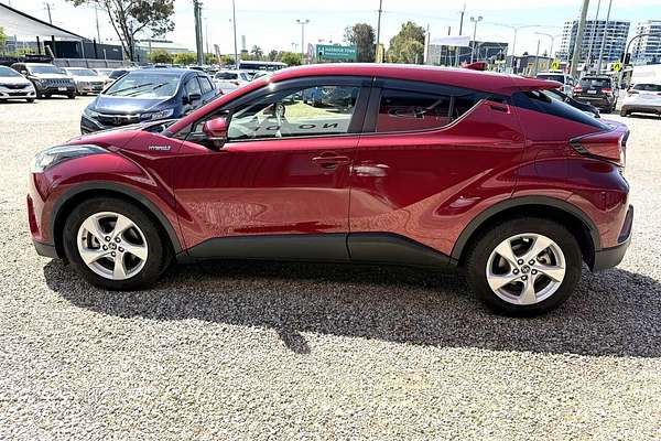 2018 Toyota C-HR (HYBRID) ZYX10