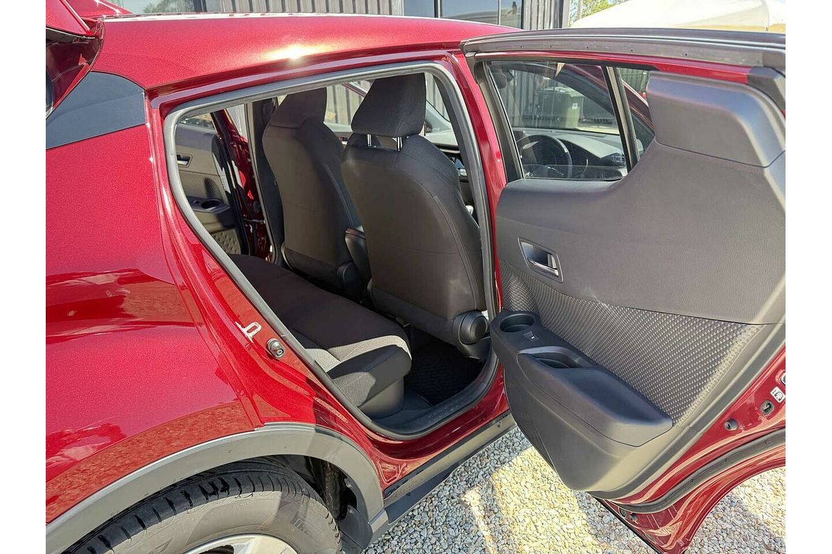 2018 Toyota C-HR (HYBRID) ZYX10