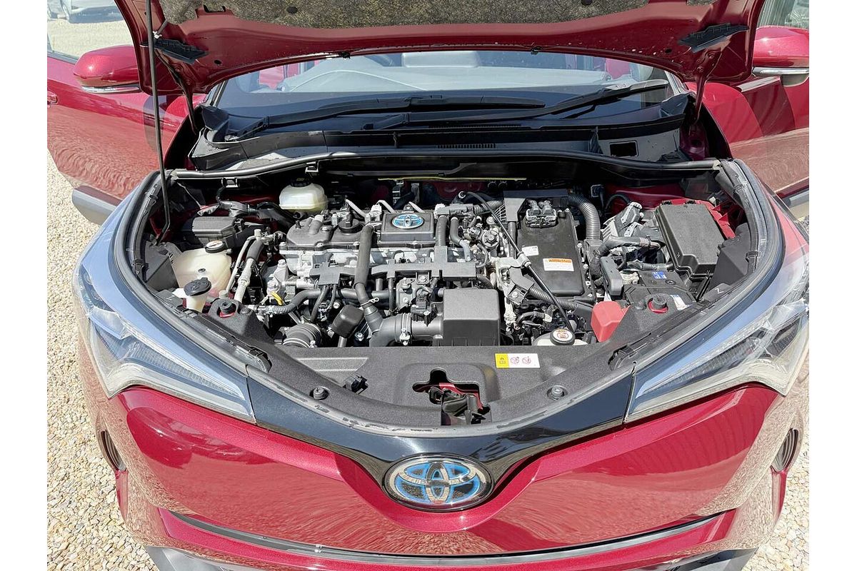 2018 Toyota C-HR (HYBRID) ZYX10