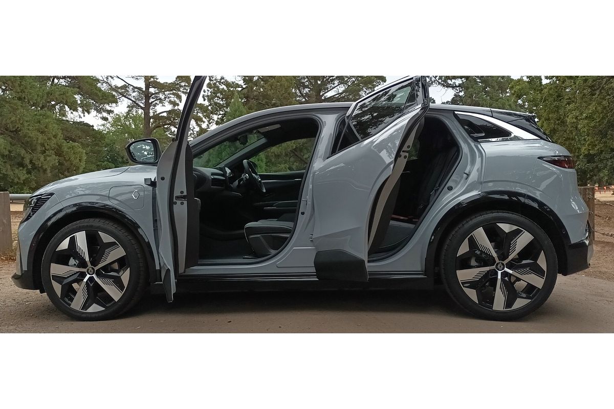 2025 Renault Megane E-Tech Techno EV60 XCB