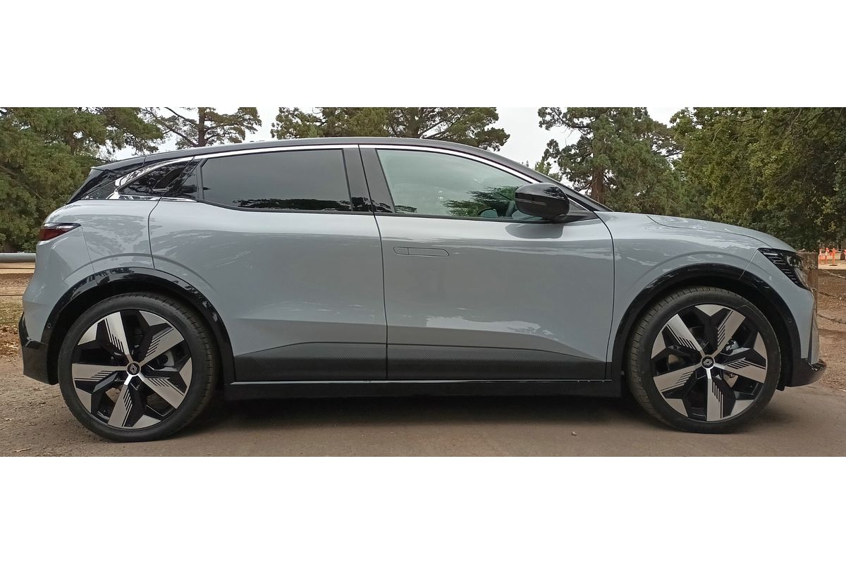 2025 Renault Megane E-Tech Techno EV60 XCB