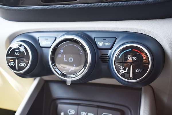 2025 Hyundai Venue Elite QX.V5