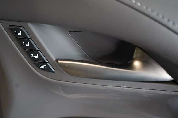 2019 Lexus LX LX450d VDJ201R