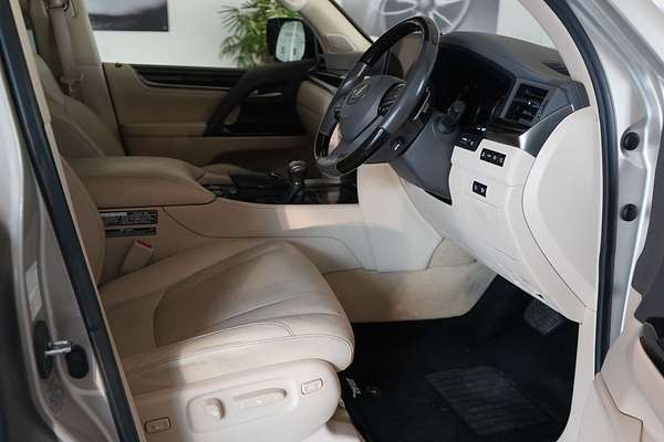 2019 Lexus LX LX450d VDJ201R