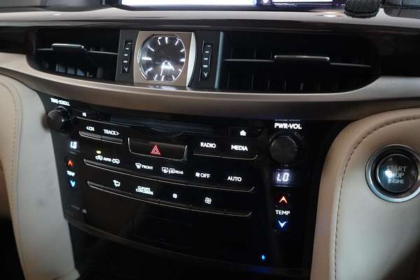 2019 Lexus LX LX450d VDJ201R