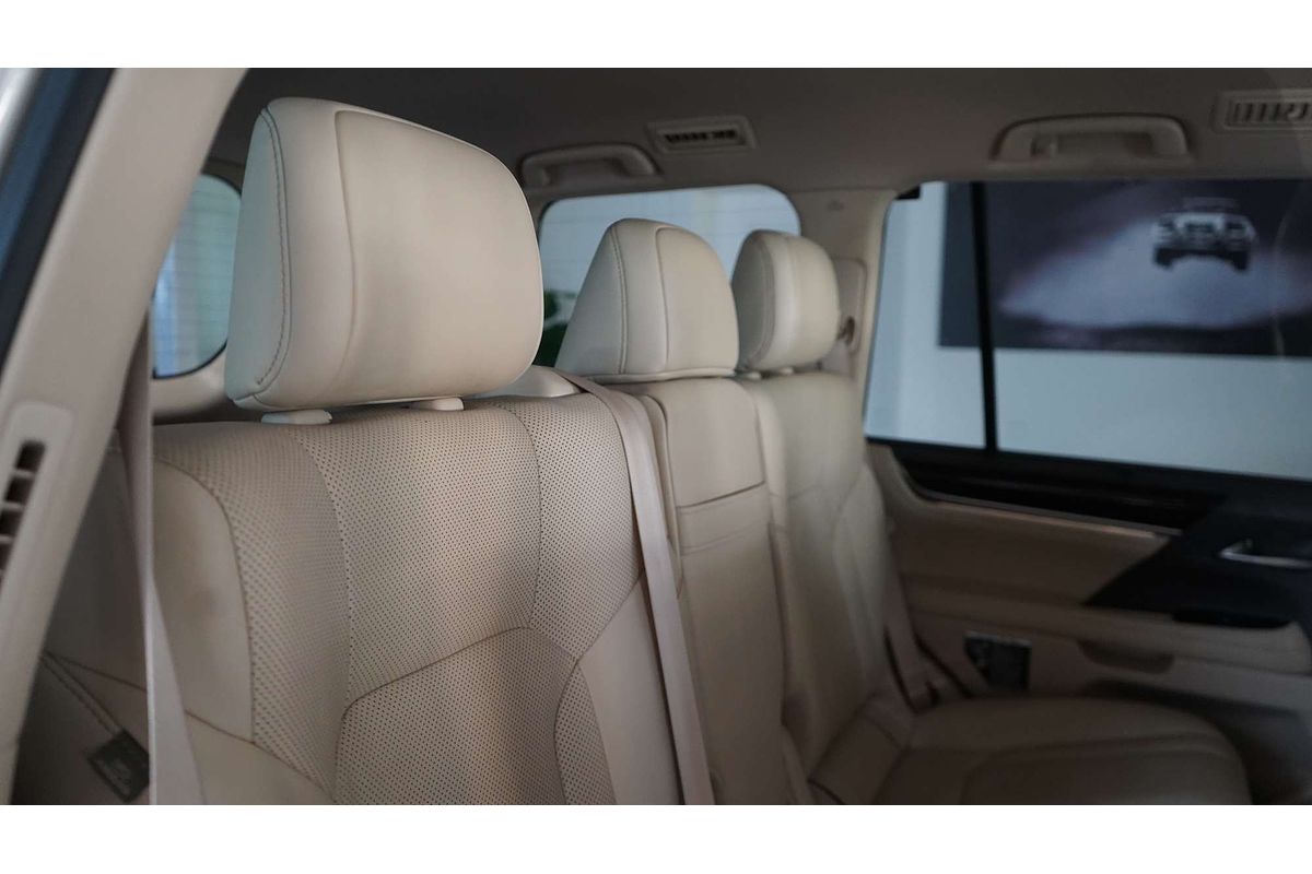 2019 Lexus LX LX450d VDJ201R