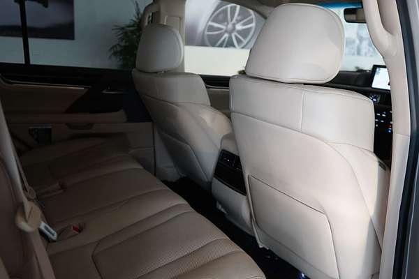 2019 Lexus LX LX450d VDJ201R