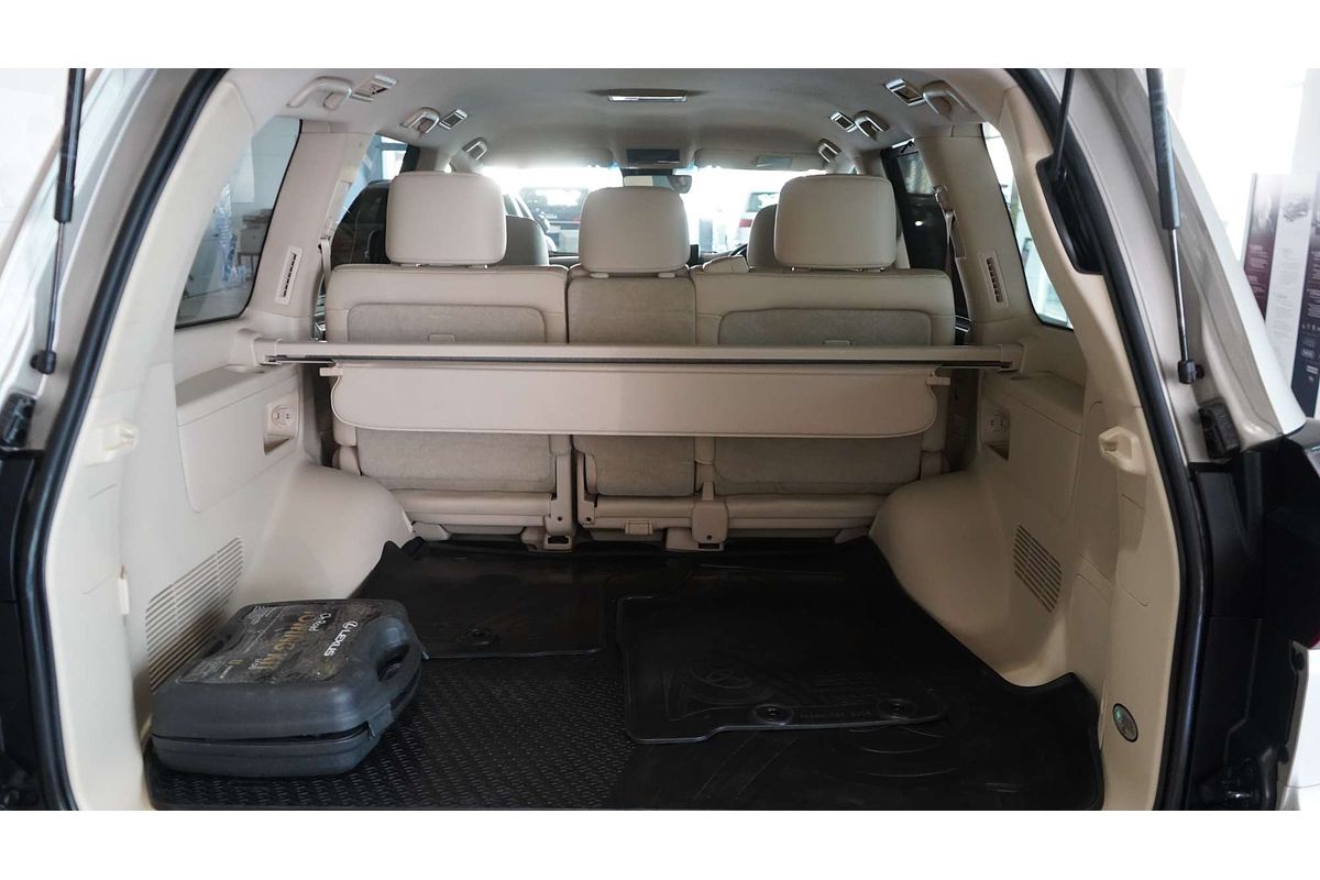 2019 Lexus LX LX450d VDJ201R