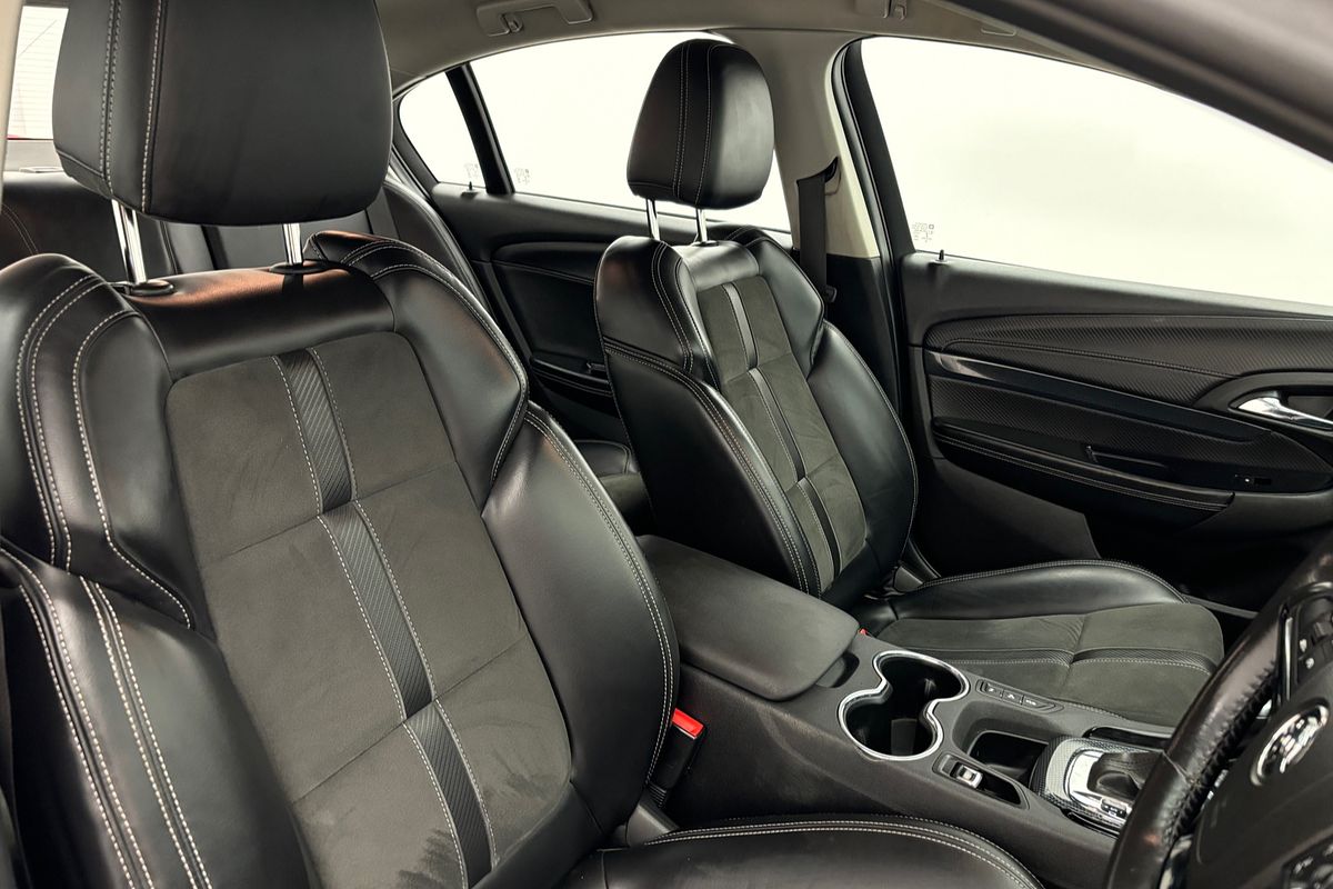 2016 HOLDEN COMMODORE SS 6 SP AUTOMATIC 4D SEDAN V8