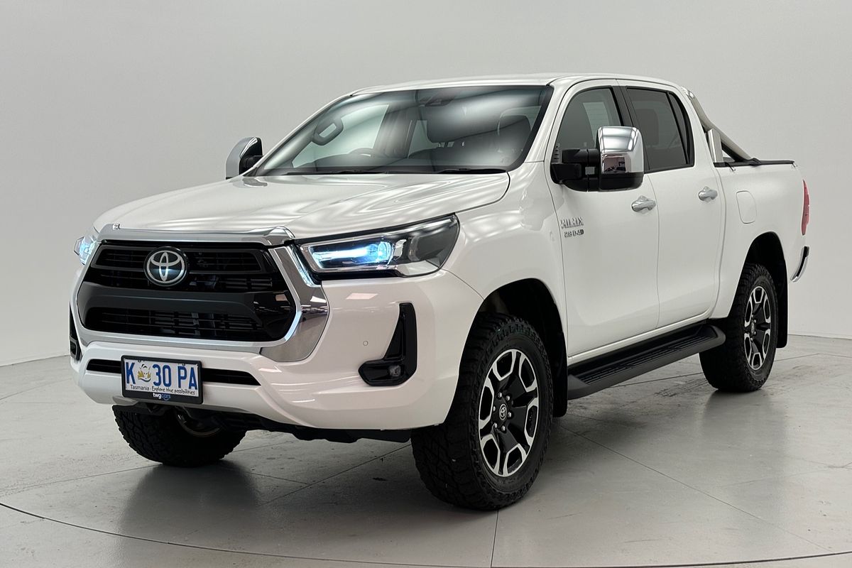 Hilux 4x4 SR5 2.8L T Diesel Automatic Double Cab