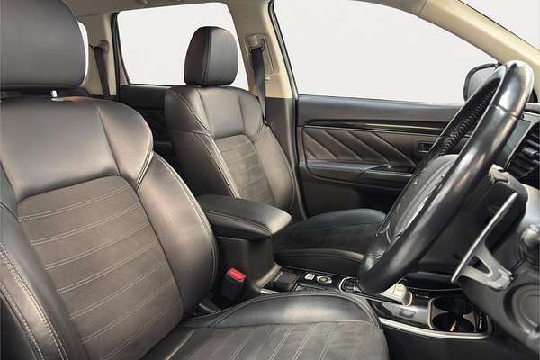 2018 Mitsubishi Outlander PHEV ES ADAS ZL