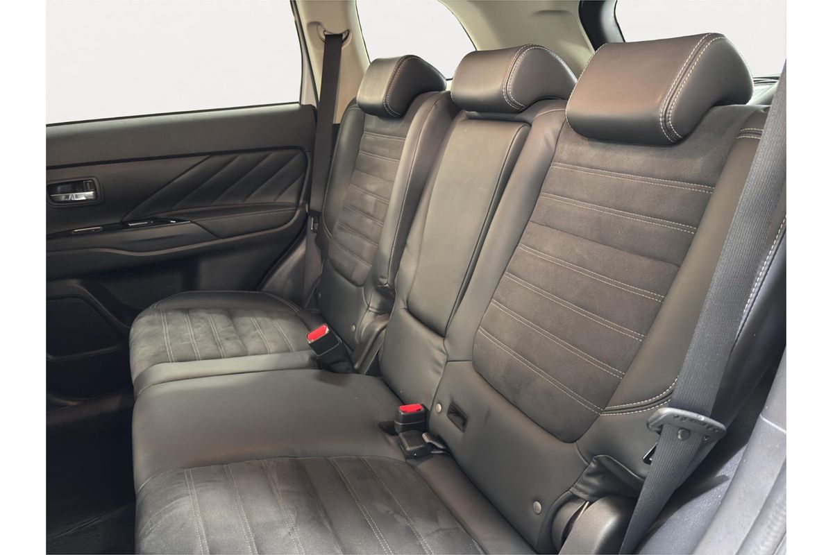 2018 Mitsubishi Outlander PHEV ES ADAS ZL