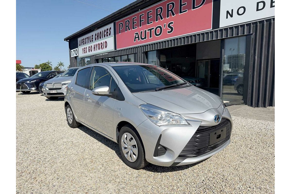 2020 Toyota VITZ F (HYBRID) NHP130
