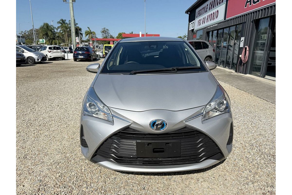 2020 Toyota VITZ F (HYBRID) NHP130