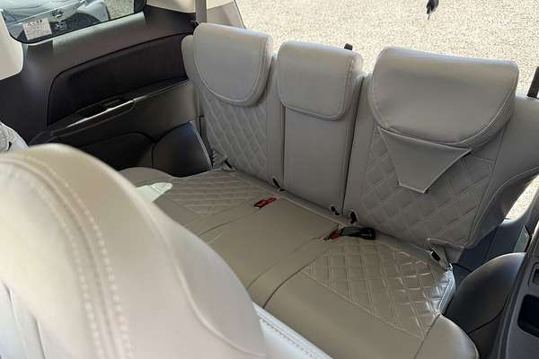 2017 Honda Odyssey (HYBRID) RC