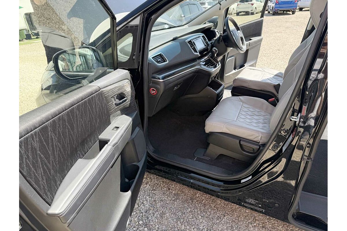 2017 Honda Odyssey (HYBRID) RC