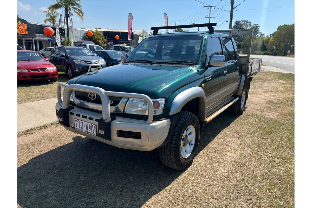 2003 Toyota Hilux SR5 VZN167R 4X4