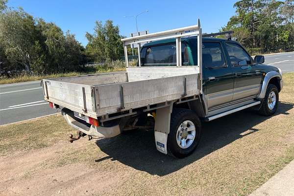 2003 Toyota Hilux SR5 VZN167R 4X4