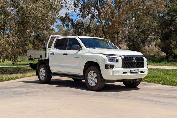 2025 Mitsubishi Triton GLX+ MV 4X4